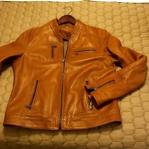 Bata designer Italian leather jacket - Picture 1 of 4